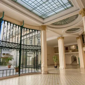 In Historical Center Of Palais Belle Epoque ,international Appartement