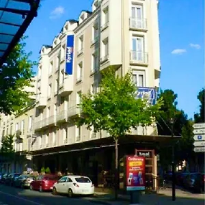 3* Hotel Kyriad Restaurant Centre
