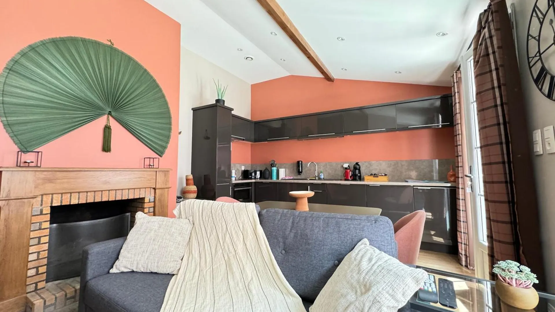 Maison Evasion Vichy14 Couchages 0*, Vichy